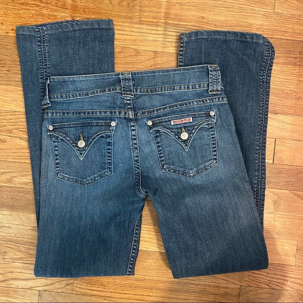 Hudson Signature Mid Rise Bootcut Jeans - Picture 11 of 11